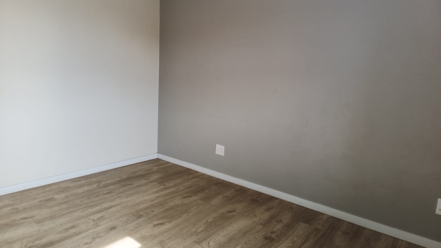 1 Bedroom Property for Sale in Table View Western Cape
